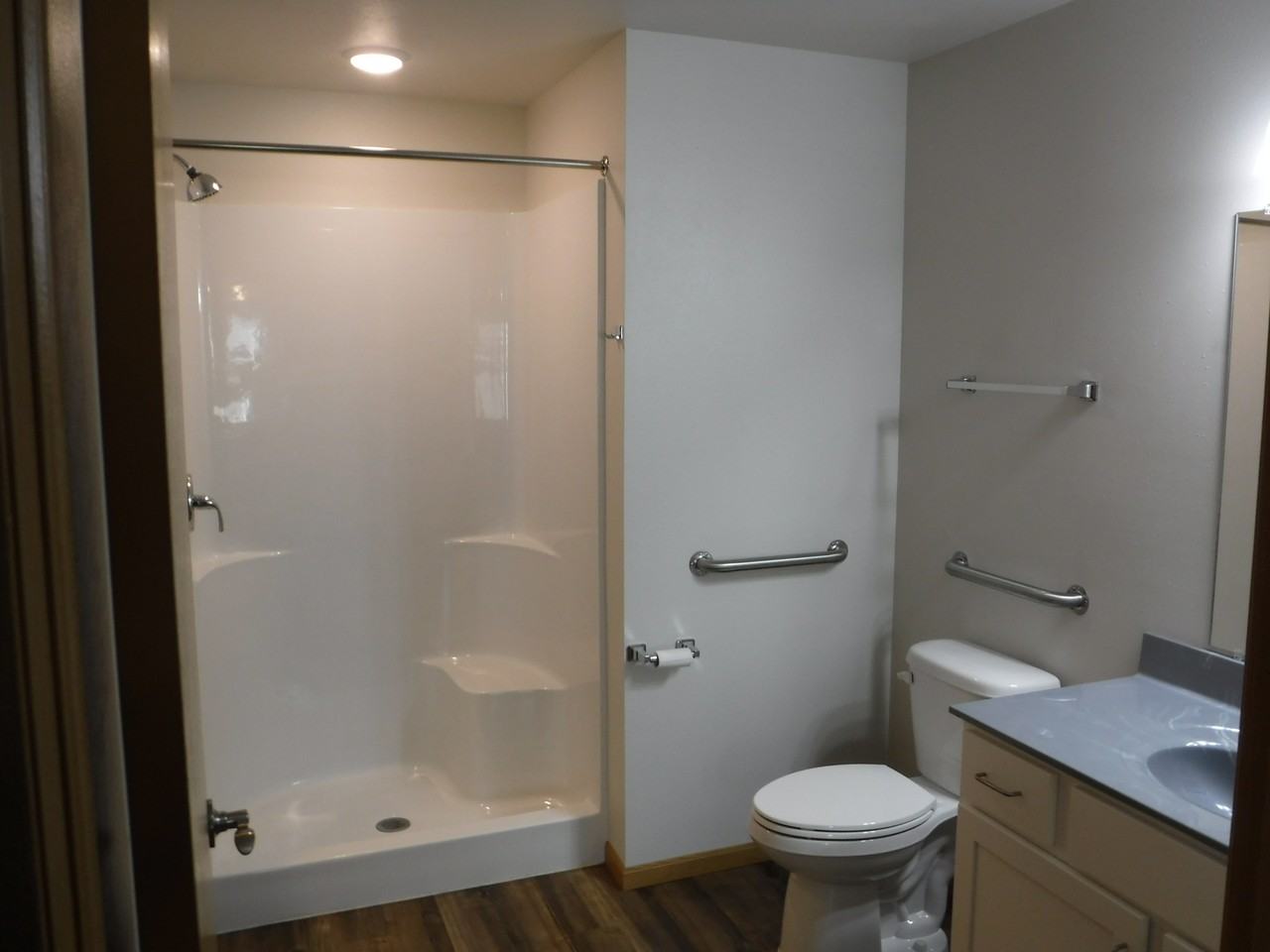 Cedar Valley Apartments - Photo 3 of 14