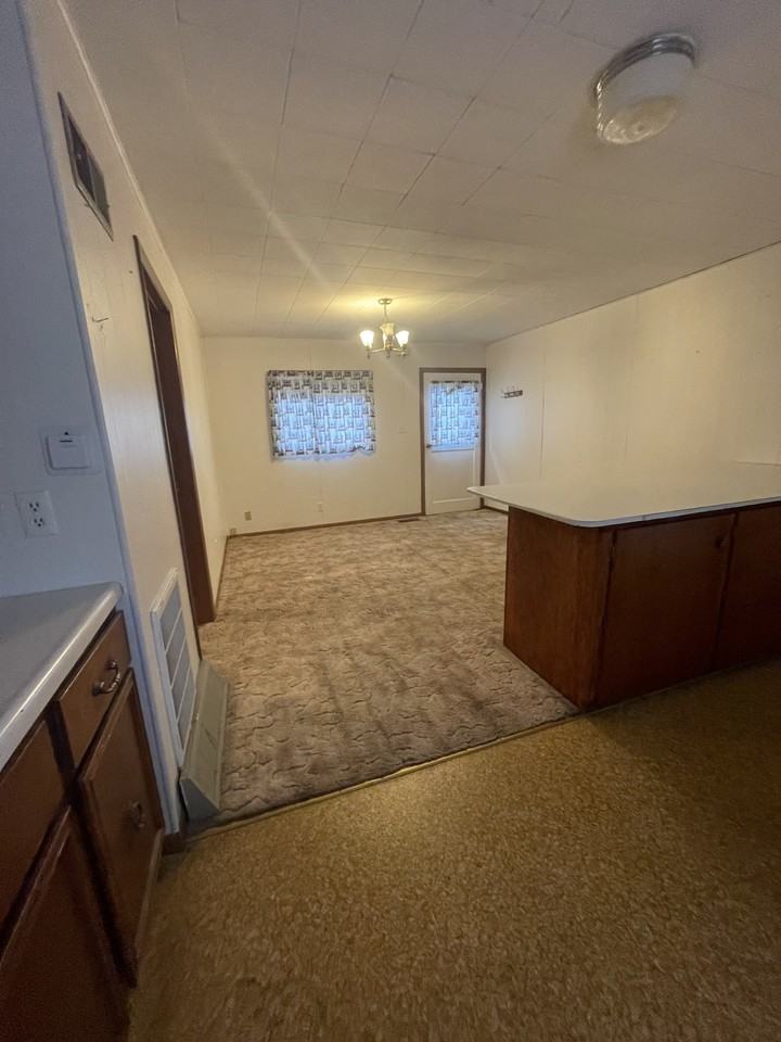 703 14th Avenue - Photo 2 of 7