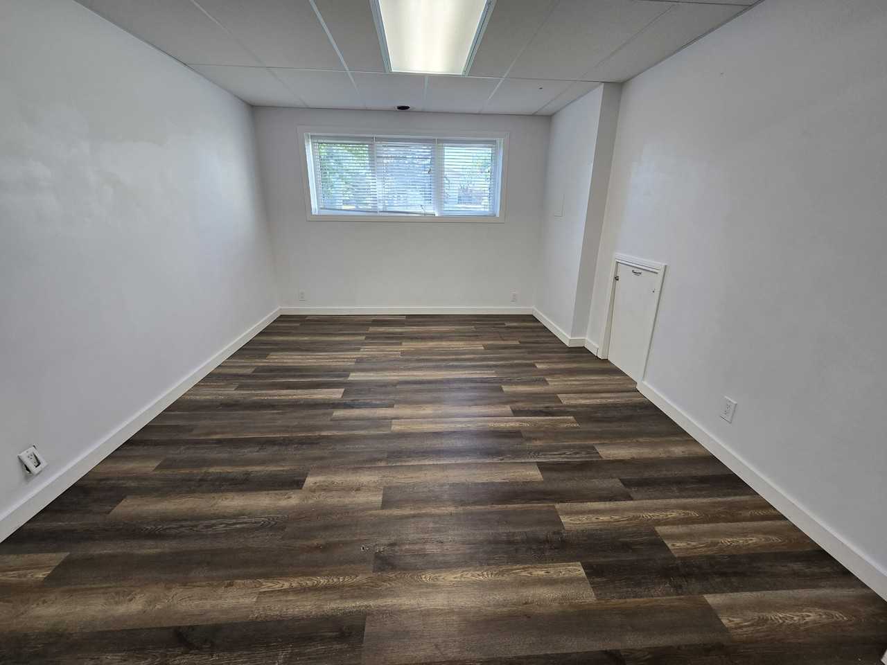 8511 78a St #B - Photo 3 of 9