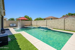 6608 W Saguaro Park Ln - Photo 1 of 1