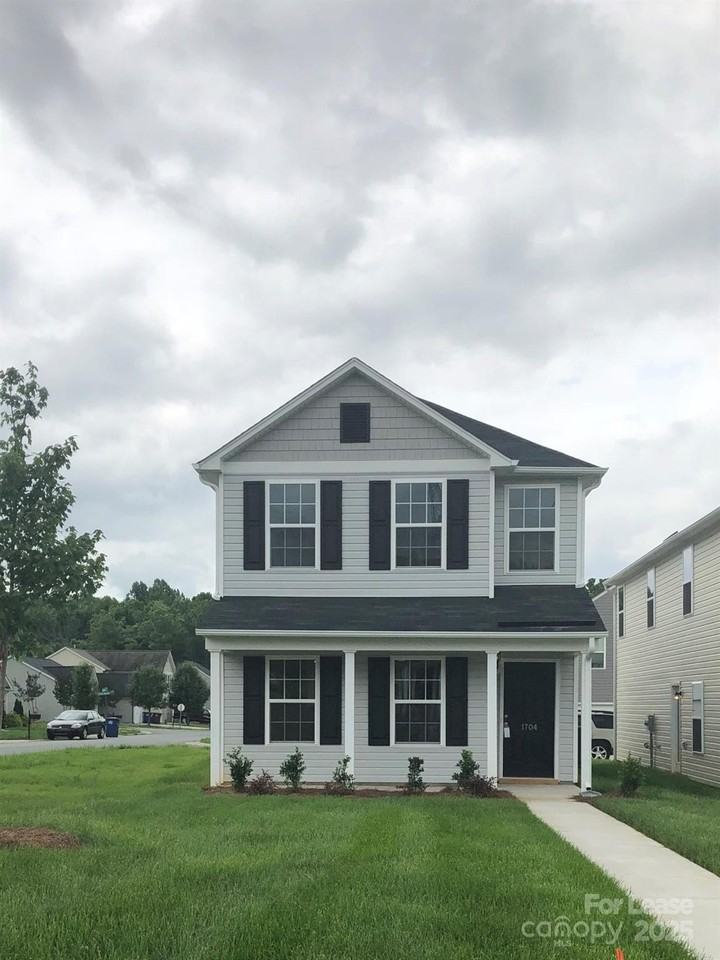 1704 Overcreek Circle