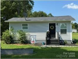 featured image of 1636 Airport Rd