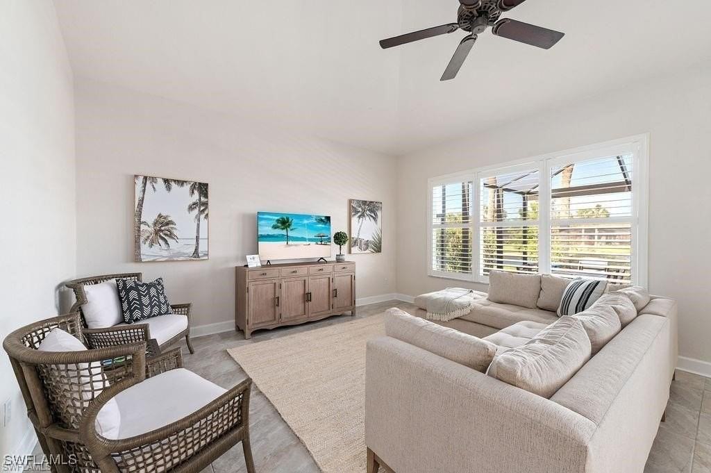 8963 Appaloosa Ct - Photo 3 of 36