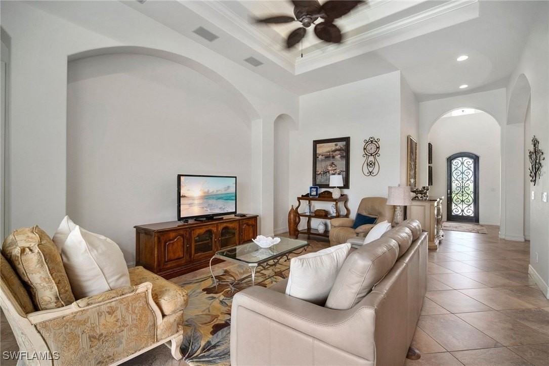 6476 Caldecott Dr - Photo 7 of 27