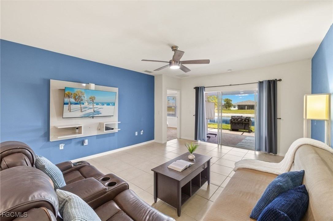 10733 Crossback Ln - Photo 4 of 50