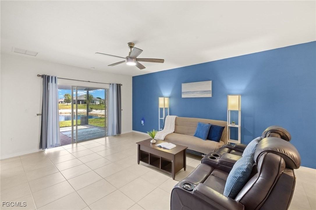 10733 Crossback Ln - Photo 7 of 50