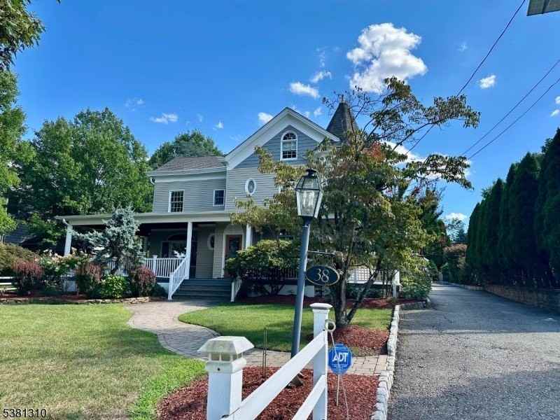 38 Totowa Rd - Photo 2 of 37