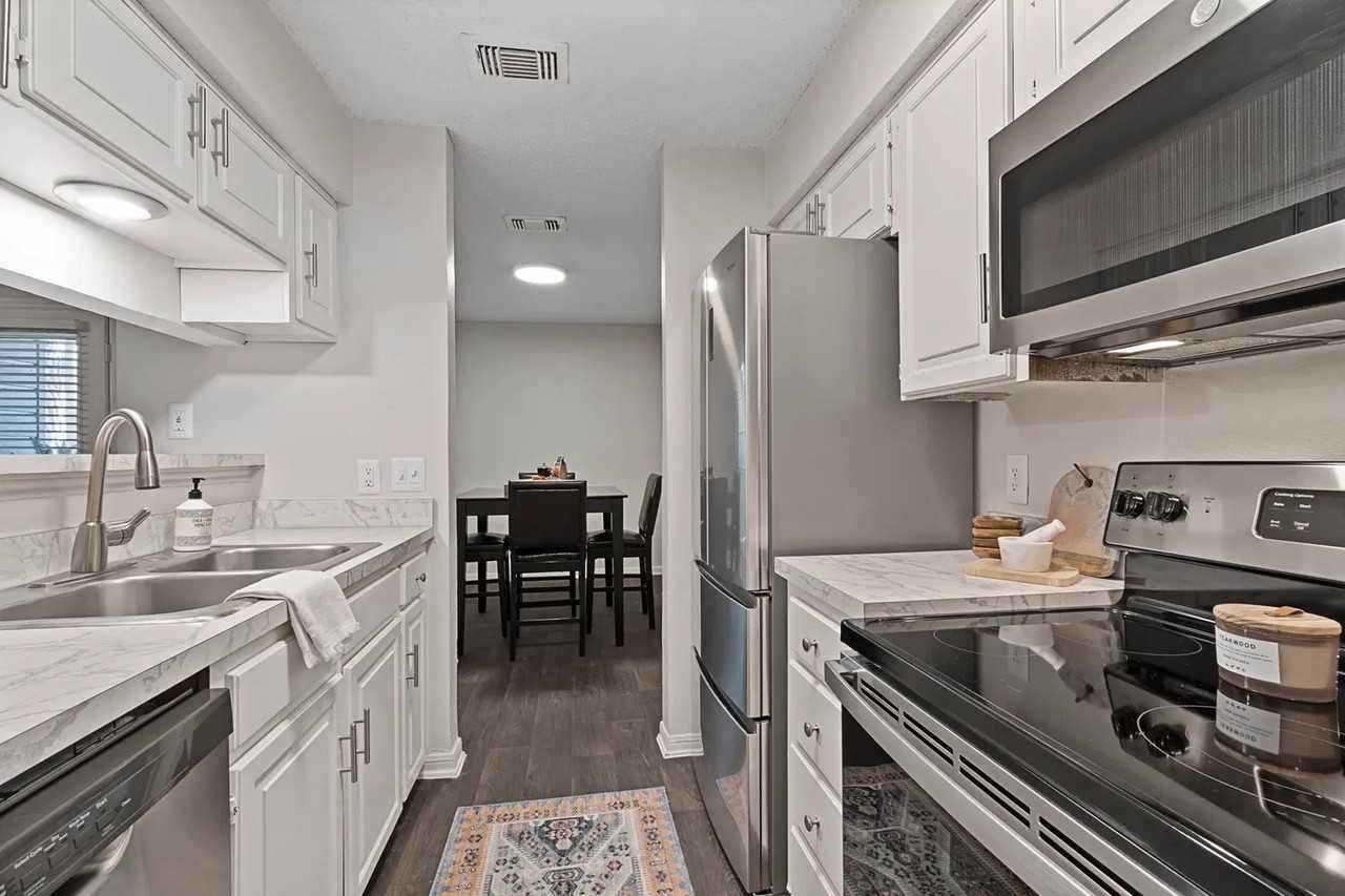 1408 Teasley Ln #0623 - Photo 5 of 8