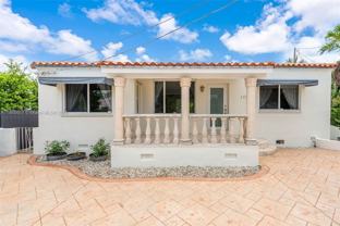 1711 Sw 14th Ter - Photo 1 of 1