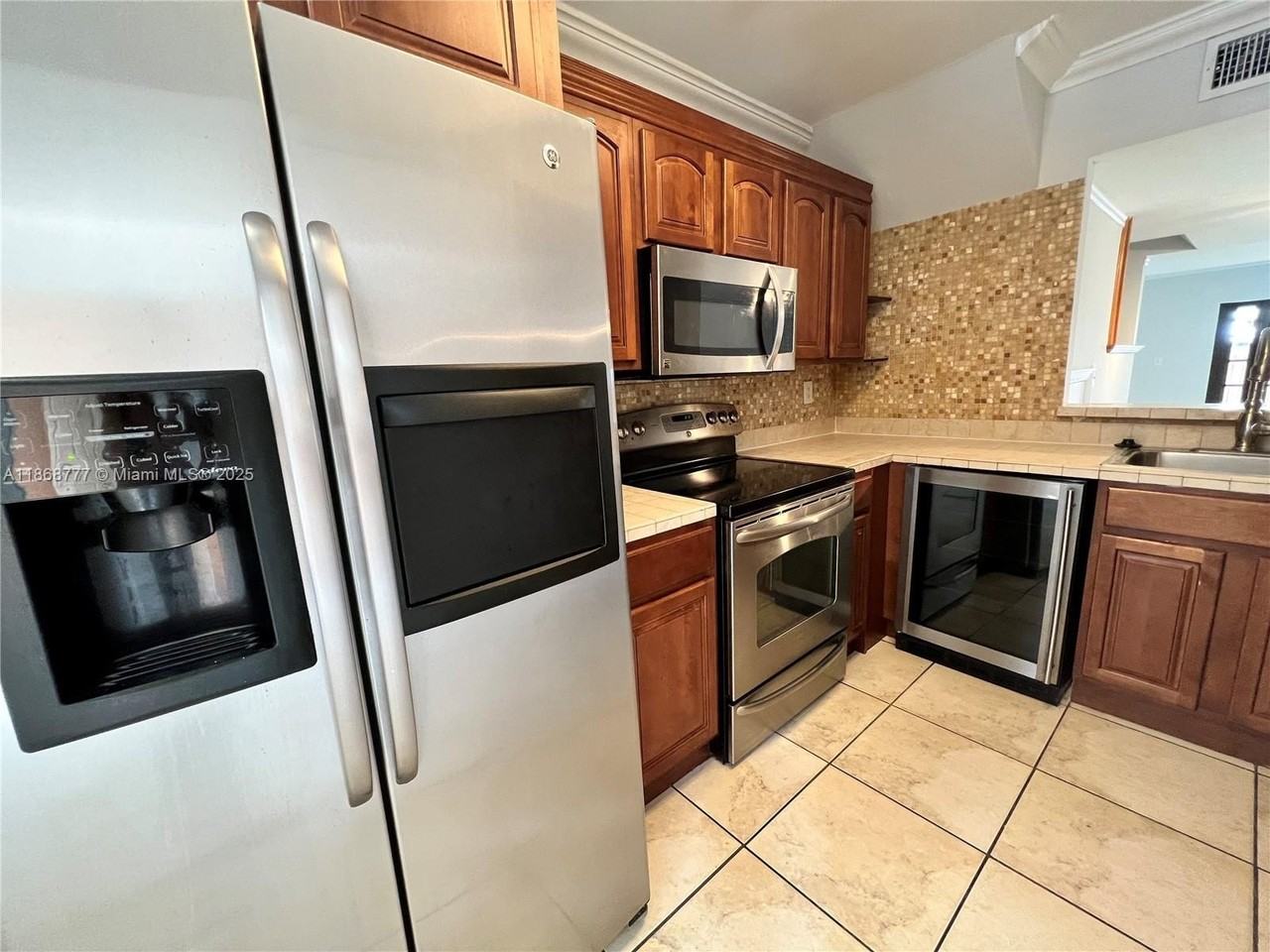 1187 Nw 124th Ave #2204 - Photo 3 of 35