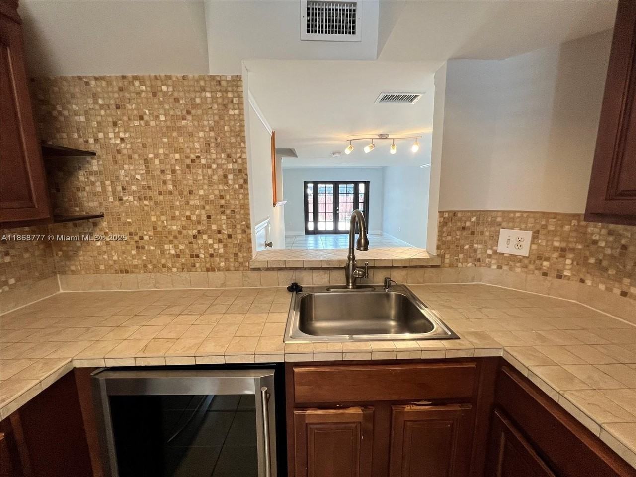 1187 Nw 124th Ave #2204 - Photo 5 of 35