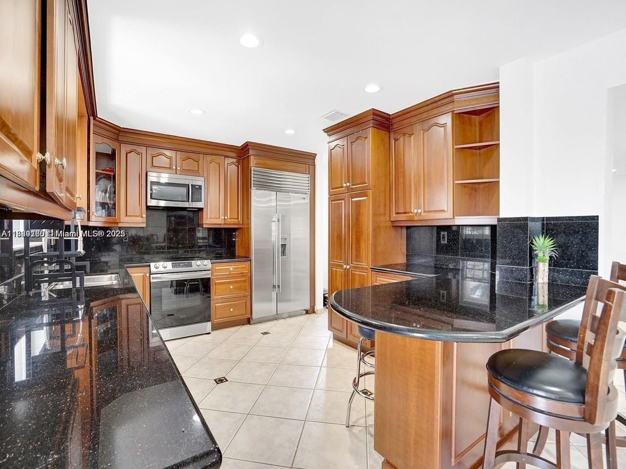 5343 Northwest 111th Court - Photo 4 of 16