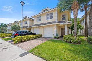 3019 Nw 30th Ave - Photo 1 of 1