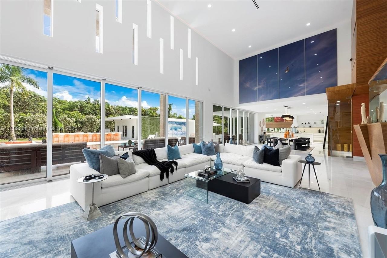 7450 Sw 102nd St - Photo 7 of 50