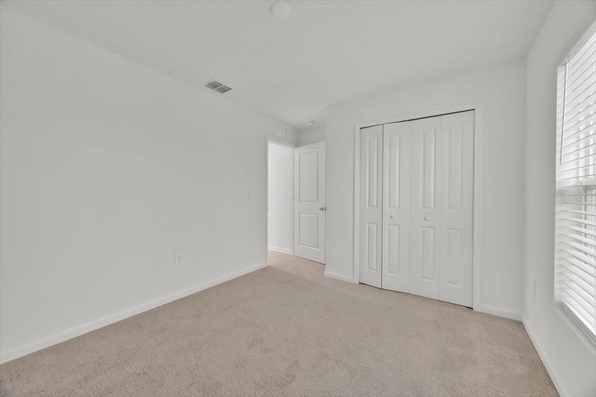 2398 Mckinley Dr - Photo 5 of 24