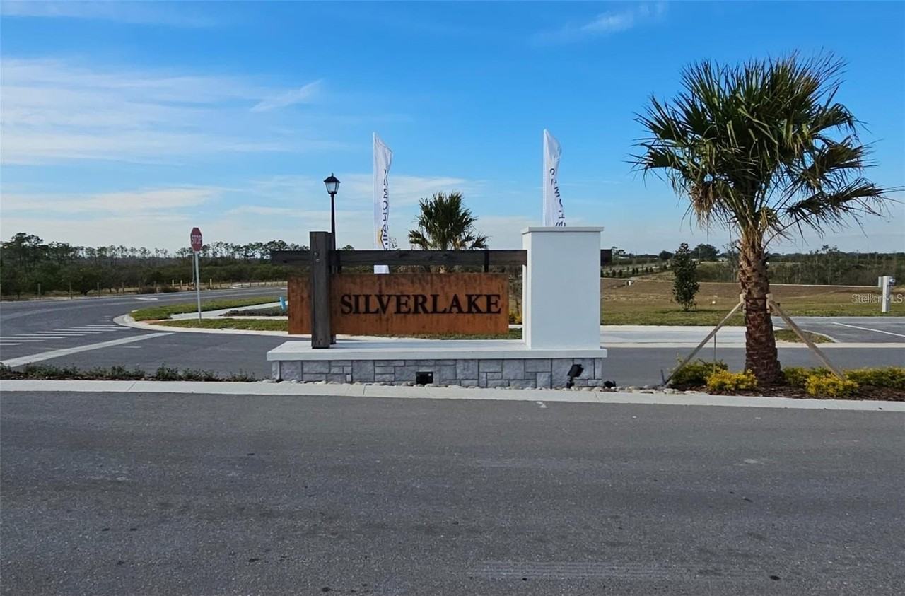 304 Woodsage Pl - Photo 4 of 30