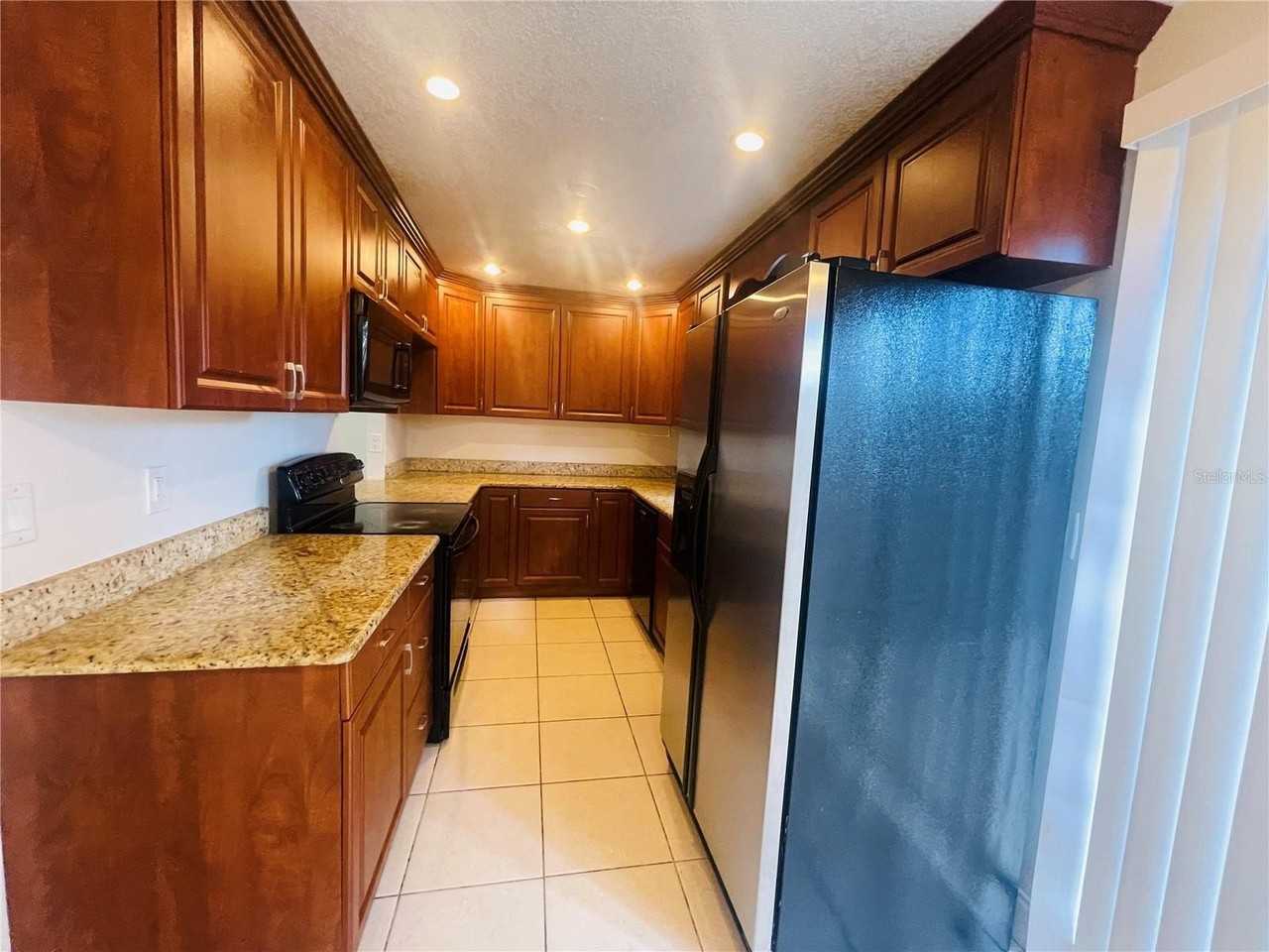 1602 Bending Brook Way #27 - Photo 6 of 17