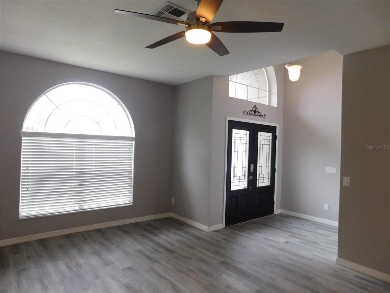 155 Stone Gable Cir - Photo 3 of 36