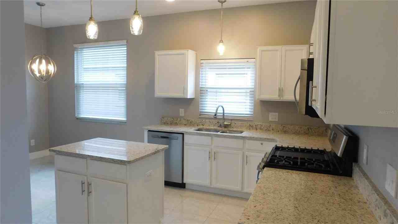 155 Stone Gable Cir - Photo 5 of 36