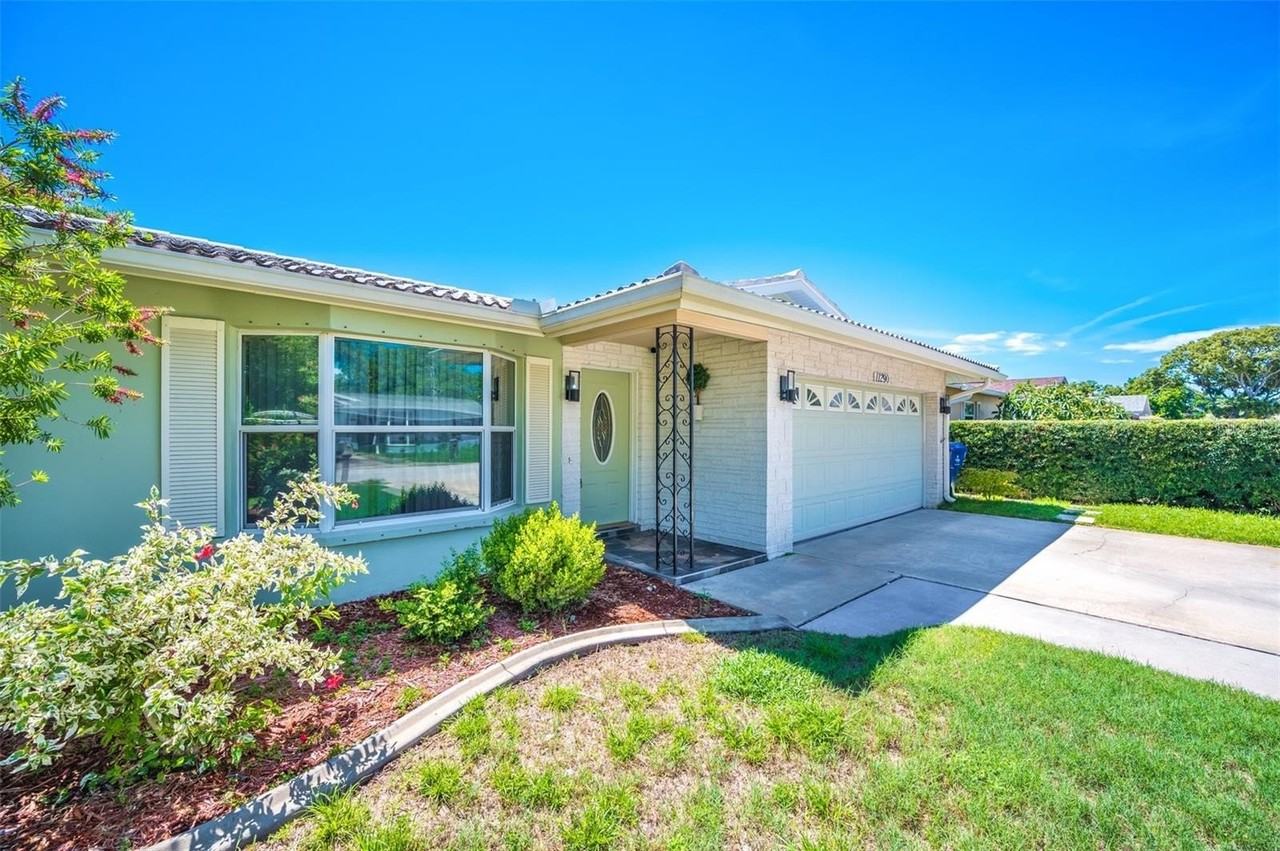 11290 142nd St - Photo 5 of 50