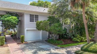 1211 W Horatio St #A - Photo 1 of 1