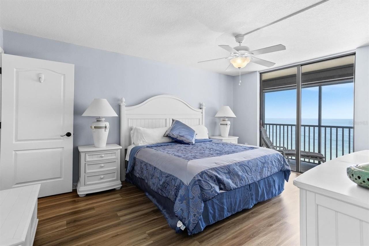 15400 Gulf Blvd #402 - Photo 7 of 50