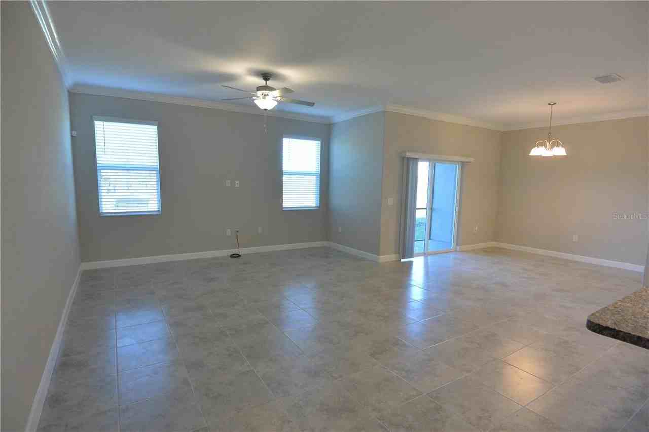 2277 Cerulean Sky Dr - Photo 3 of 29