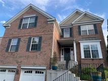 620 Creekside Ln - Photo 1 of 1