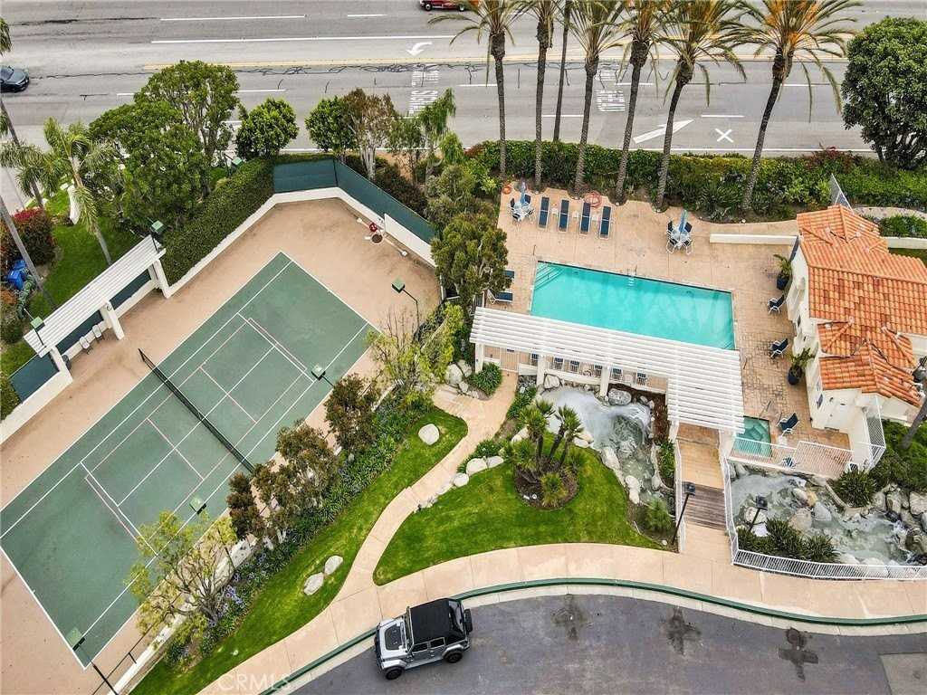 6451 Zuma View Pl #115 - Photo 3 of 29