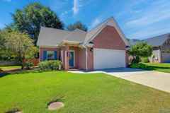 976 Tracey Ln - Photo 1 of 1