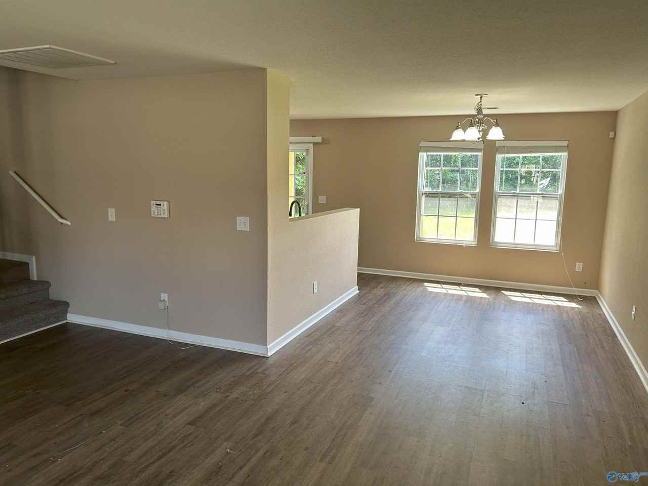 230 Laramie Cir Nw - Photo 3 of 14