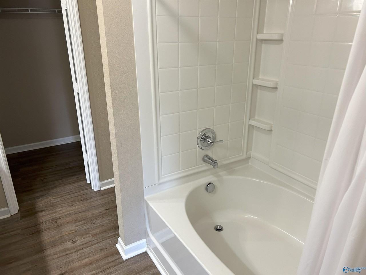 230 Laramie Cir Nw - Photo 7 of 14