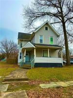 featured image of 167 Charles Ave Ne