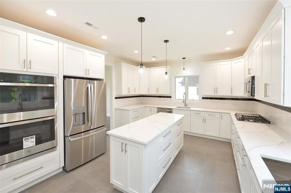 6-10 River Rd - Photo 6 of 27