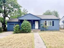 featured image of 3130 S Llewellyn Ave