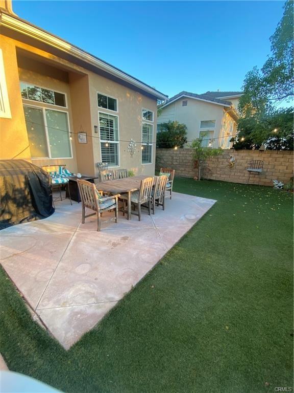 26947 Cape Cod Dr - Photo 2 of 8