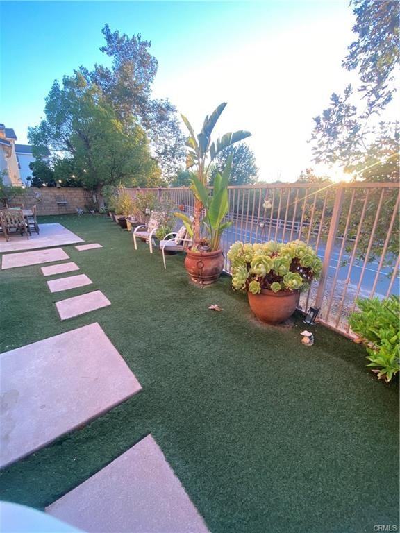 26947 Cape Cod Dr - Photo 3 of 8