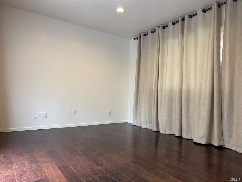 29 Gullwing - Photo 2 of 8