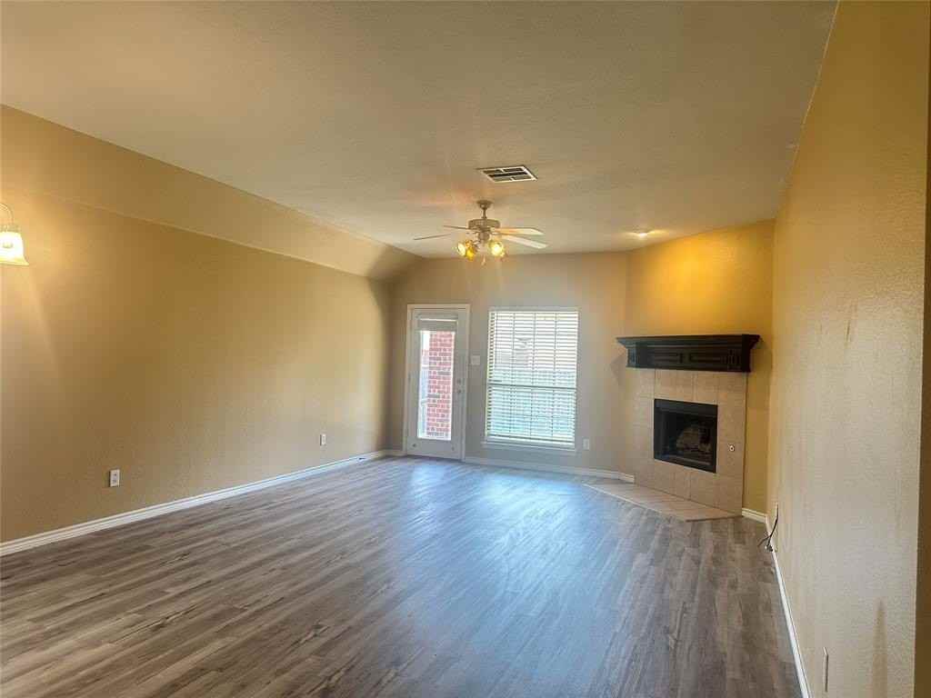 5705 Broken Spur - Photo 5 of 25