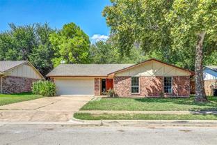 437 E Taylor St - Photo 1 of 1
