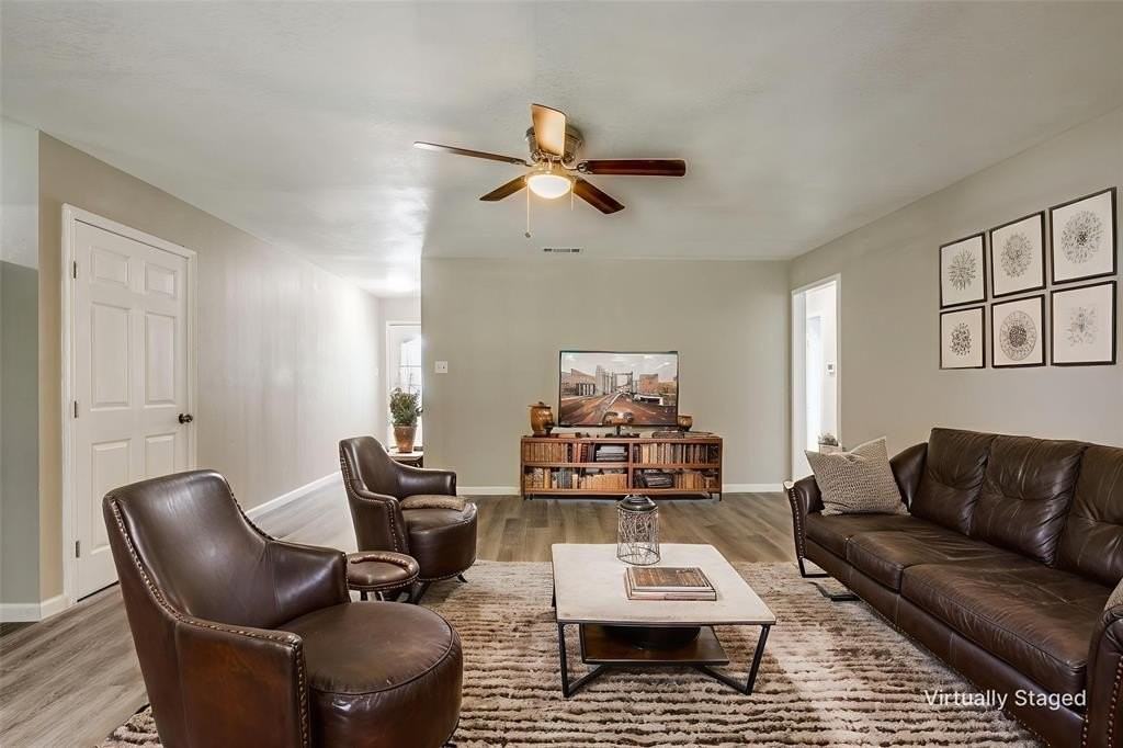 1309 White Cir - Photo 7 of 15