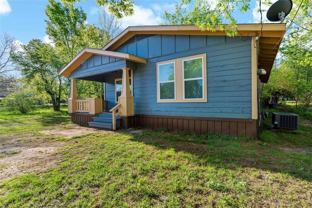 2185 W Cherry St - Photo 1 of 1