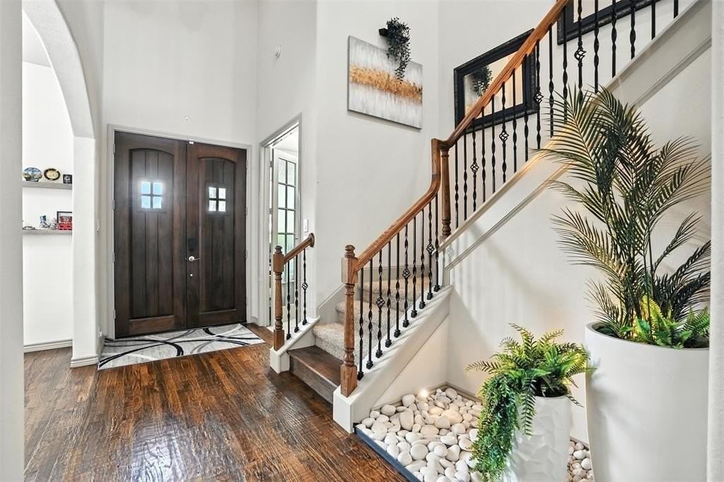 200 Thistle Rdg - Photo 7 of 31