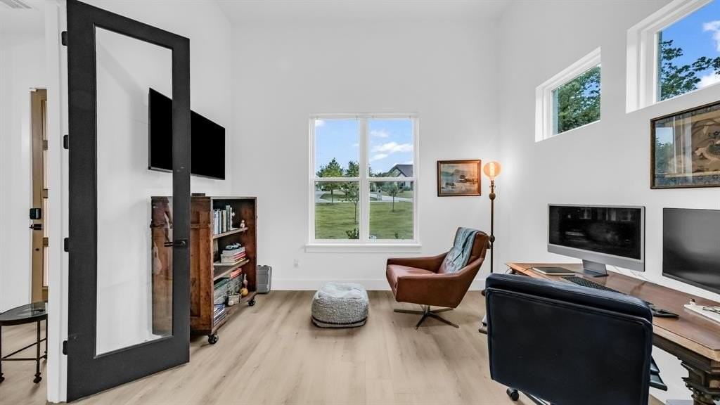 141 Lakeside Dr - Photo 6 of 25