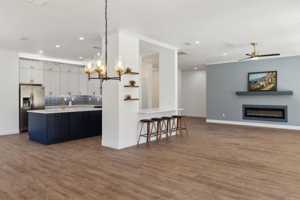 featured image of 9913 Hanford Dr