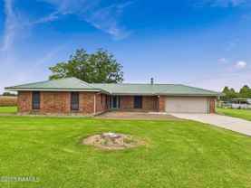 905 Braquet Rd - Photo 1 of 1