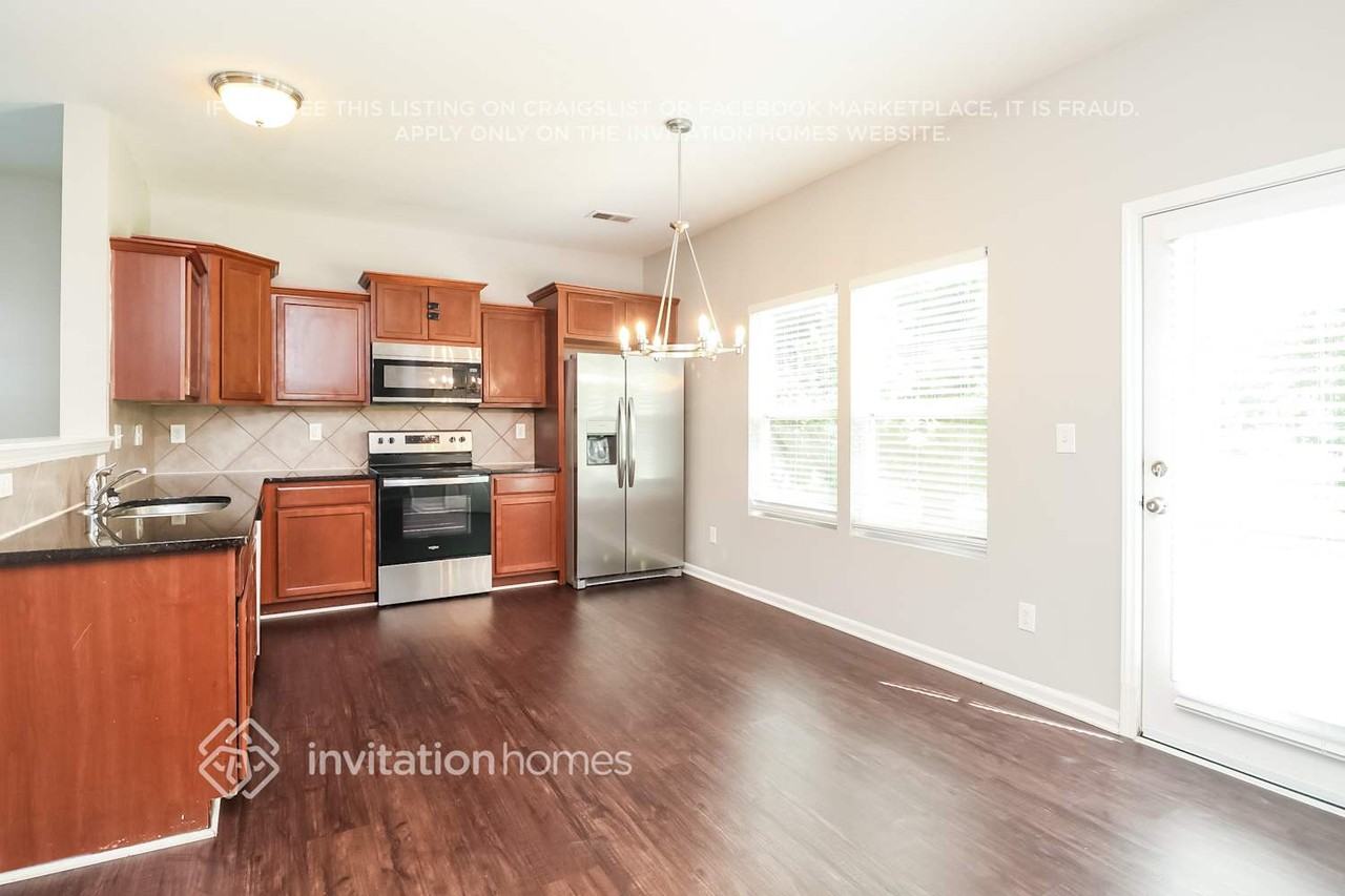 816 Georgia Oak Lane - Photo 7 of 18