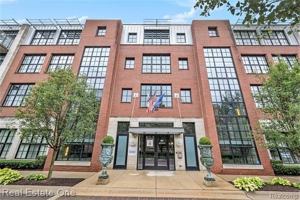 featured image of 2051 Villa Rd #203