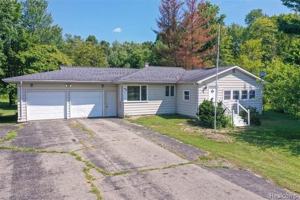 featured image of 4350 Otter Lake Rd