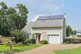 719 Kensington Dr - Photo 1 of 1
